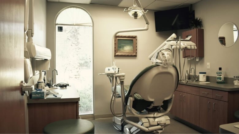 Dental treatment room at Altenbach Dentistry